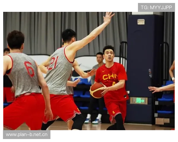 男篮世预赛集训名单公布周琦张镇麟领衔徐杰赵继伟遗憾无缘入选 男篮世预赛集训名单公布周琦张镇麟领衔徐杰赵继伟遗憾无缘入选